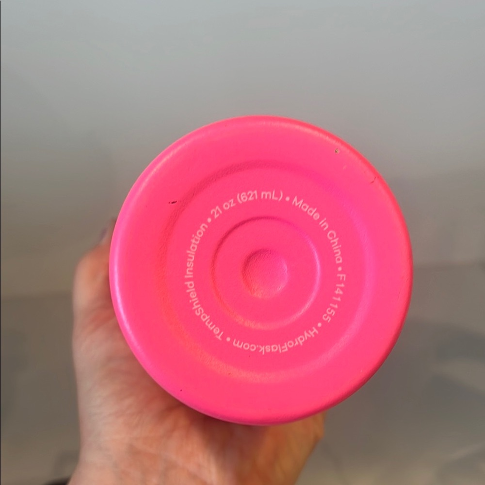 21 oz Hydro Flask Pink Water Bottle with 3 extra variety lids - Picture 6 of 11